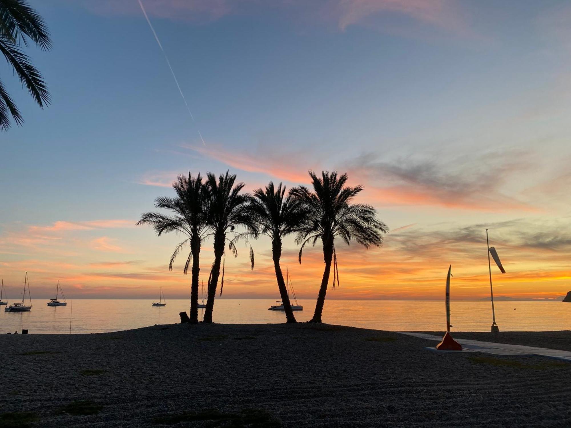 Jardines De Adnania En Marina Del Este Con Vista Al Mar Ada La Herradura  Eksteriør billede