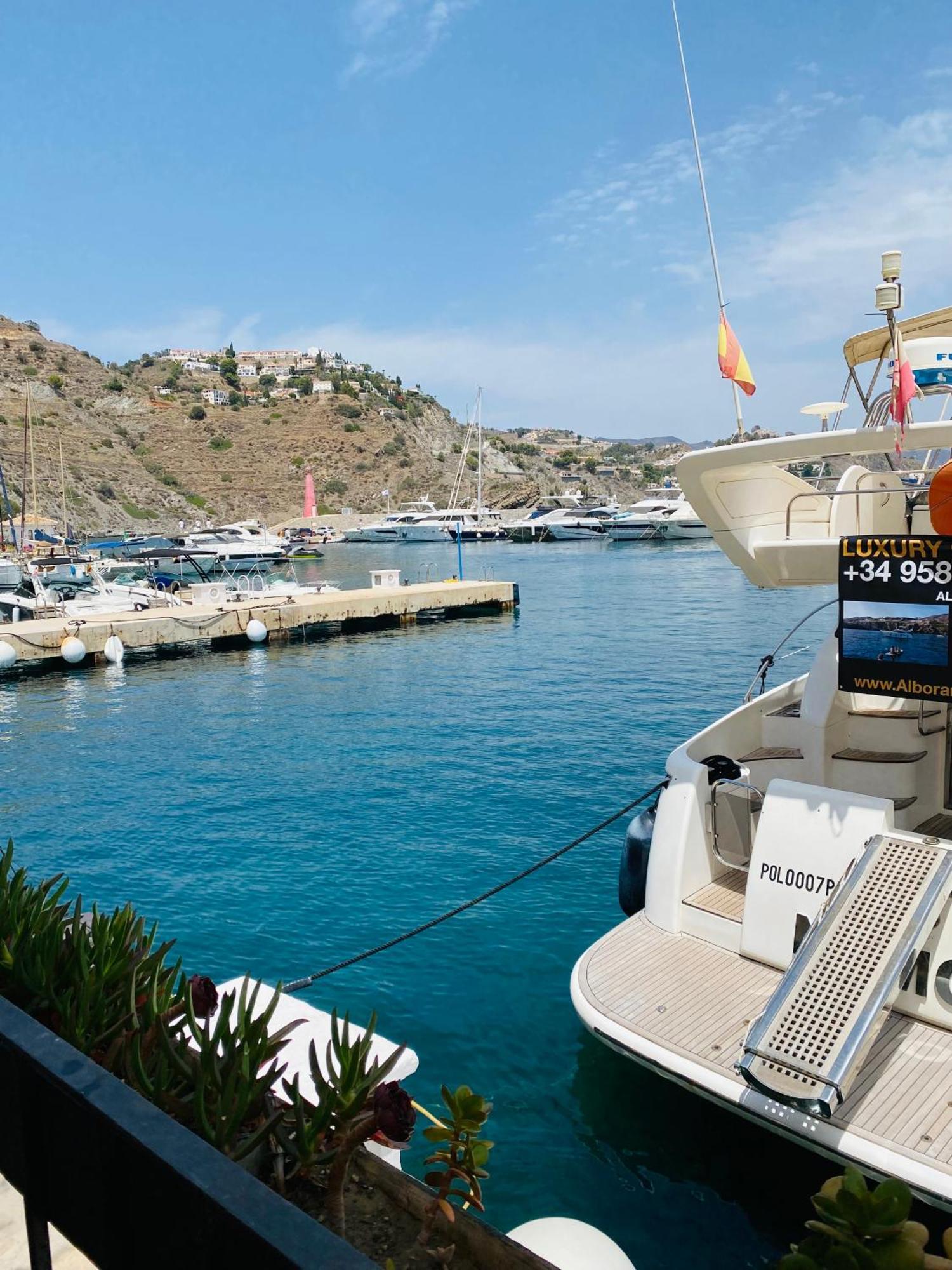 Jardines De Adnania En Marina Del Este Con Vista Al Mar Ada La Herradura  Eksteriør billede